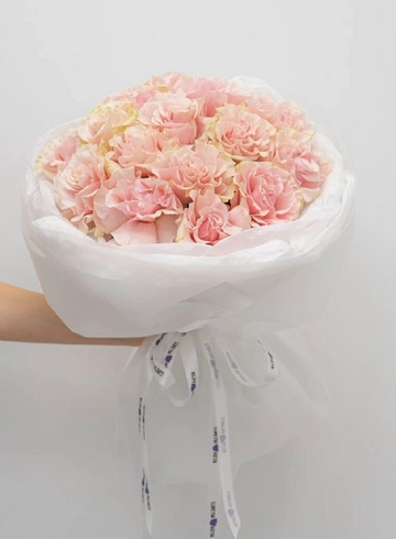 Букет: «Ажурная мечта 15» от интернет-магазина цветов в 