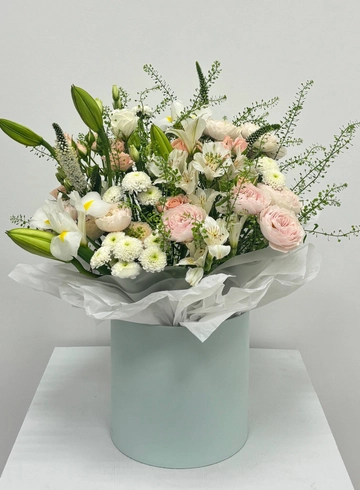 Композиция: «Симфония чувств» от интернет-магазина цветов в 