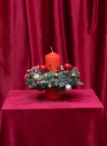 Композиция: &laquo;Шишки и Ягоды&raquo; от интернет-магазина цветов в 