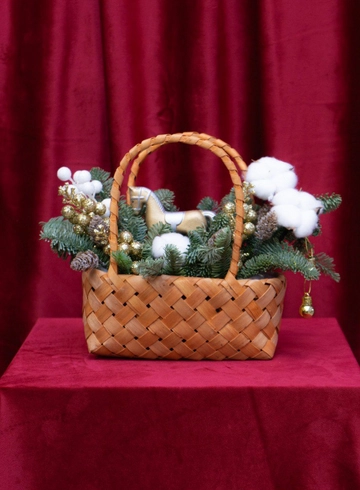 Композиция: &laquo;Зимний Сон&raquo; от интернет-магазина цветов в 